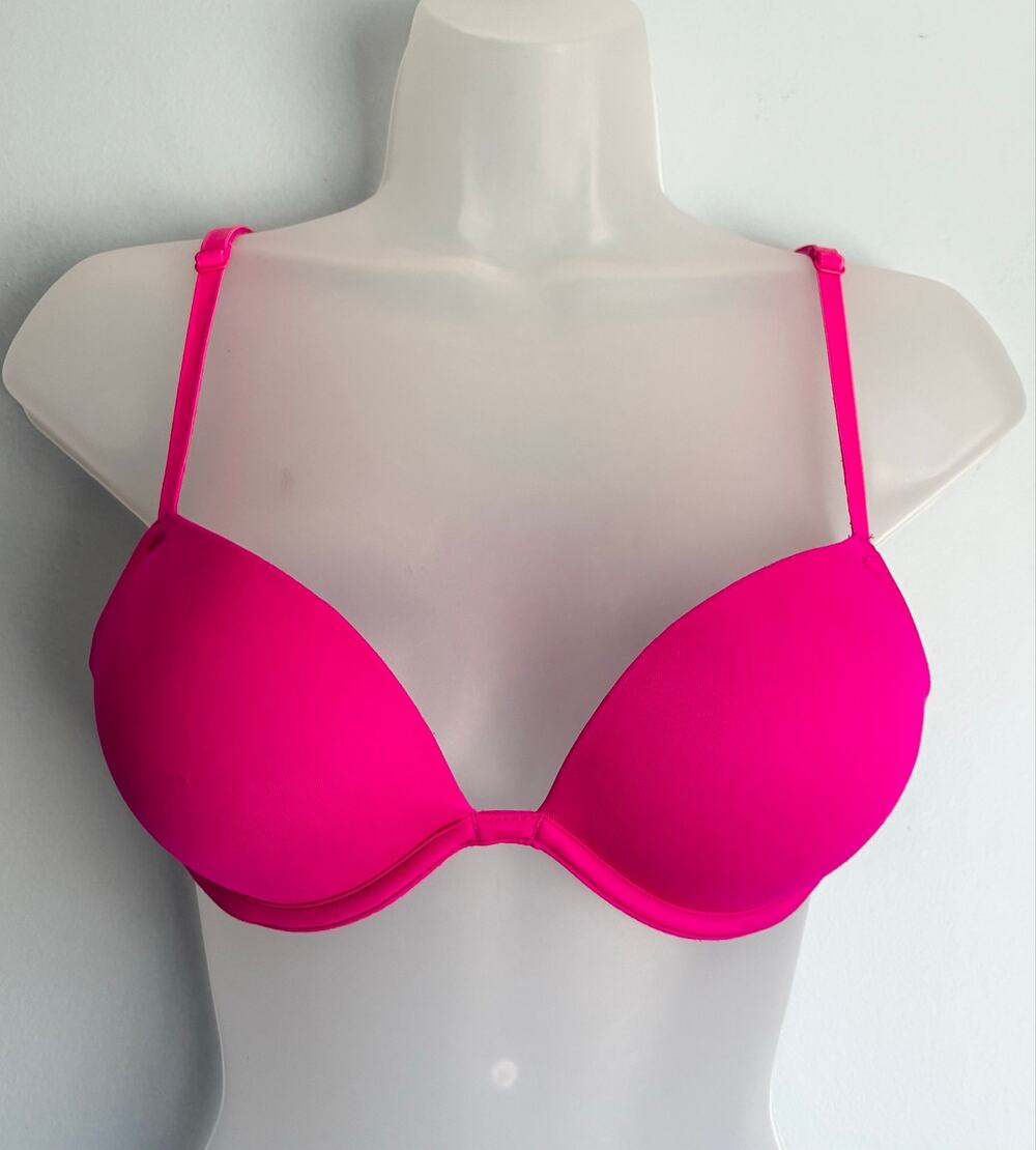 Victoria's Secret PINK Super Push Up Bombshell Bra Pink 34A Padded Plunge